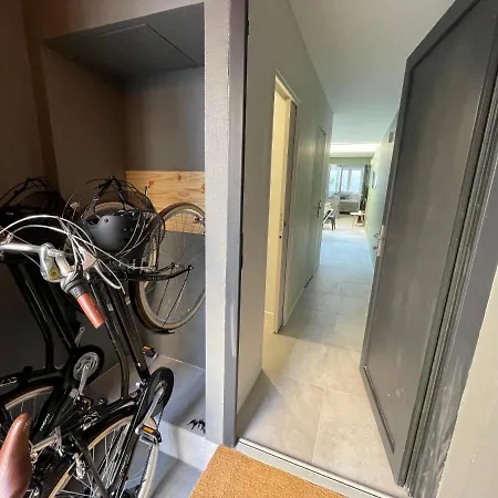 Loft Climatisé Avec Verrière *