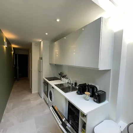 Apartment Loft Climatise Avec Verriere